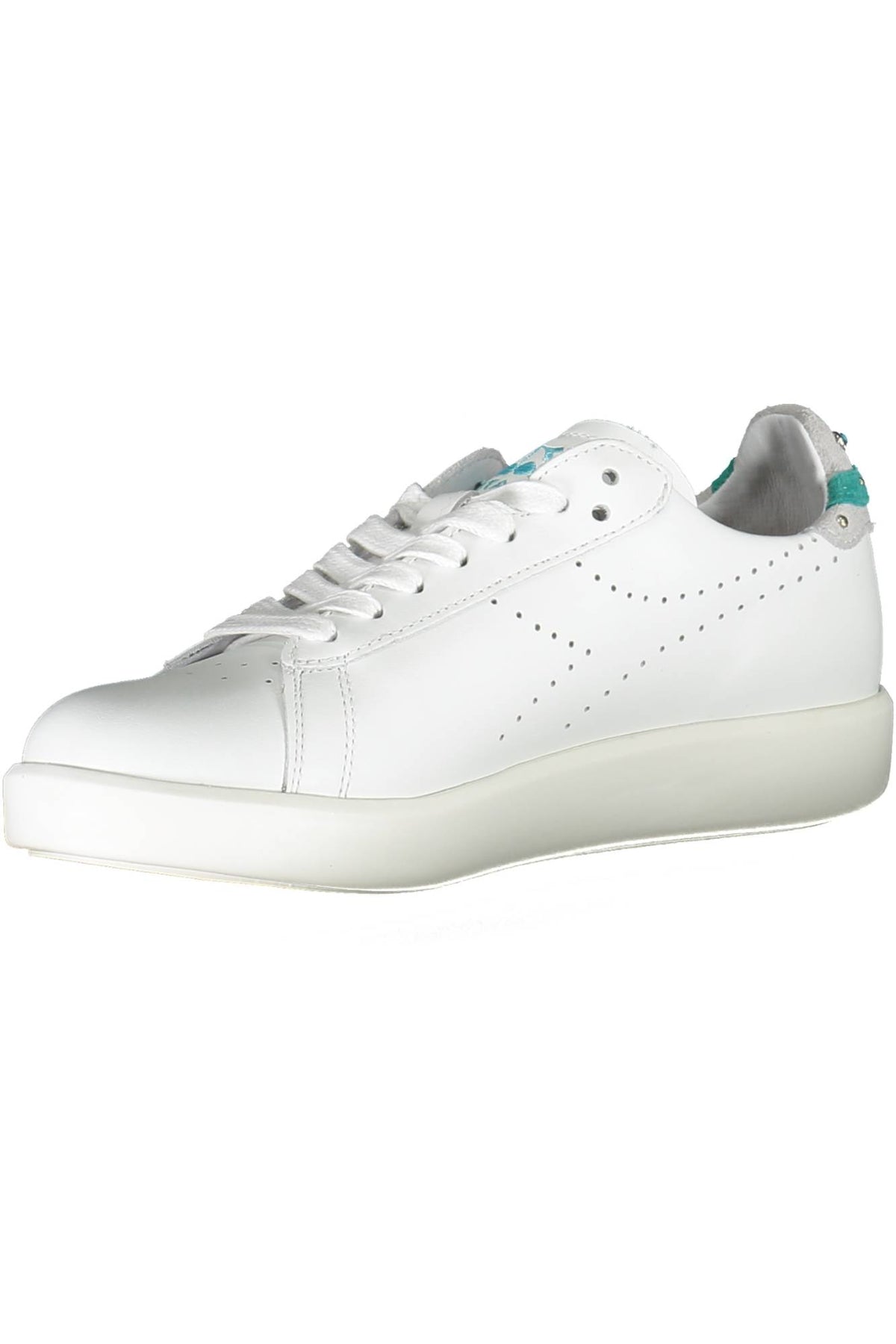 Diadora fehér női sportcipő